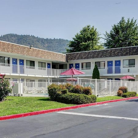 Motel 6-Grants Pass, Or Bagian luar foto