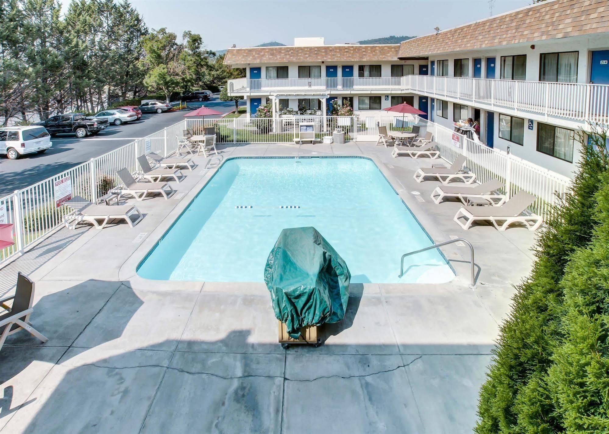 Motel 6-Grants Pass, Or Bagian luar foto