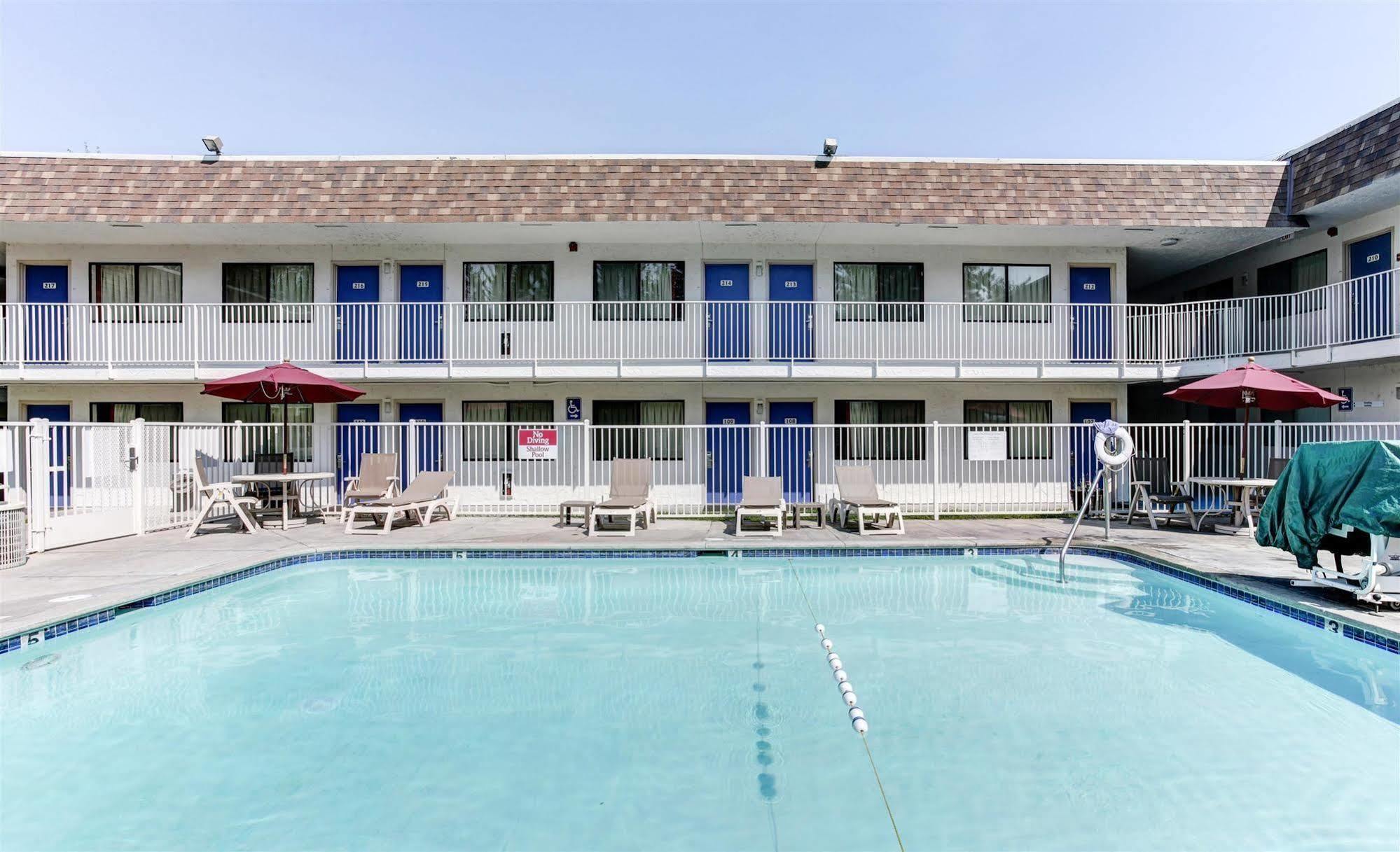 Motel 6-Grants Pass, Or Bagian luar foto