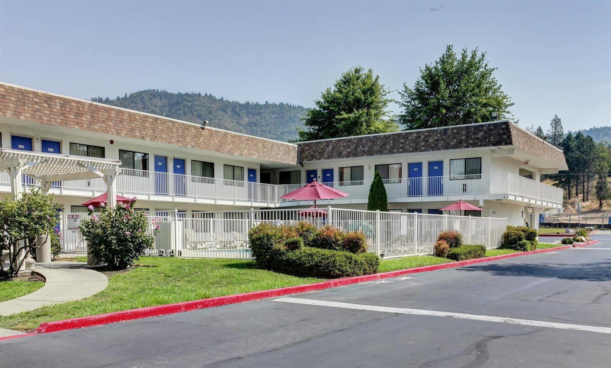 Motel 6-Grants Pass, Or Bagian luar foto